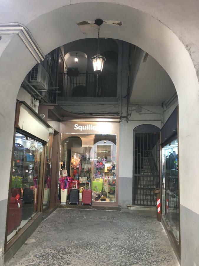 Home Toledo 355 Neapol Zewnętrze zdjęcie
